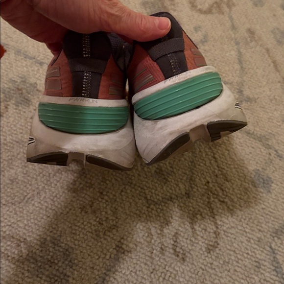 Saucony Pink and Black Women's Sneakers - Picture 2 of 4